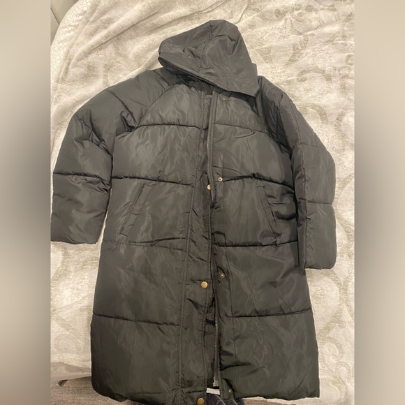 Black puffy long jacket - Picture 2 of 3